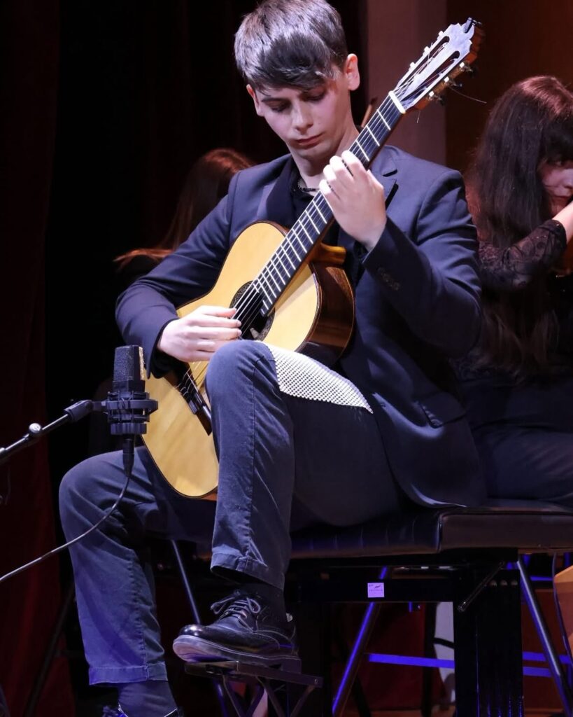 Concerto 13 Settembre 2026 al Piccolo Teatro di Tolè ore 17,30